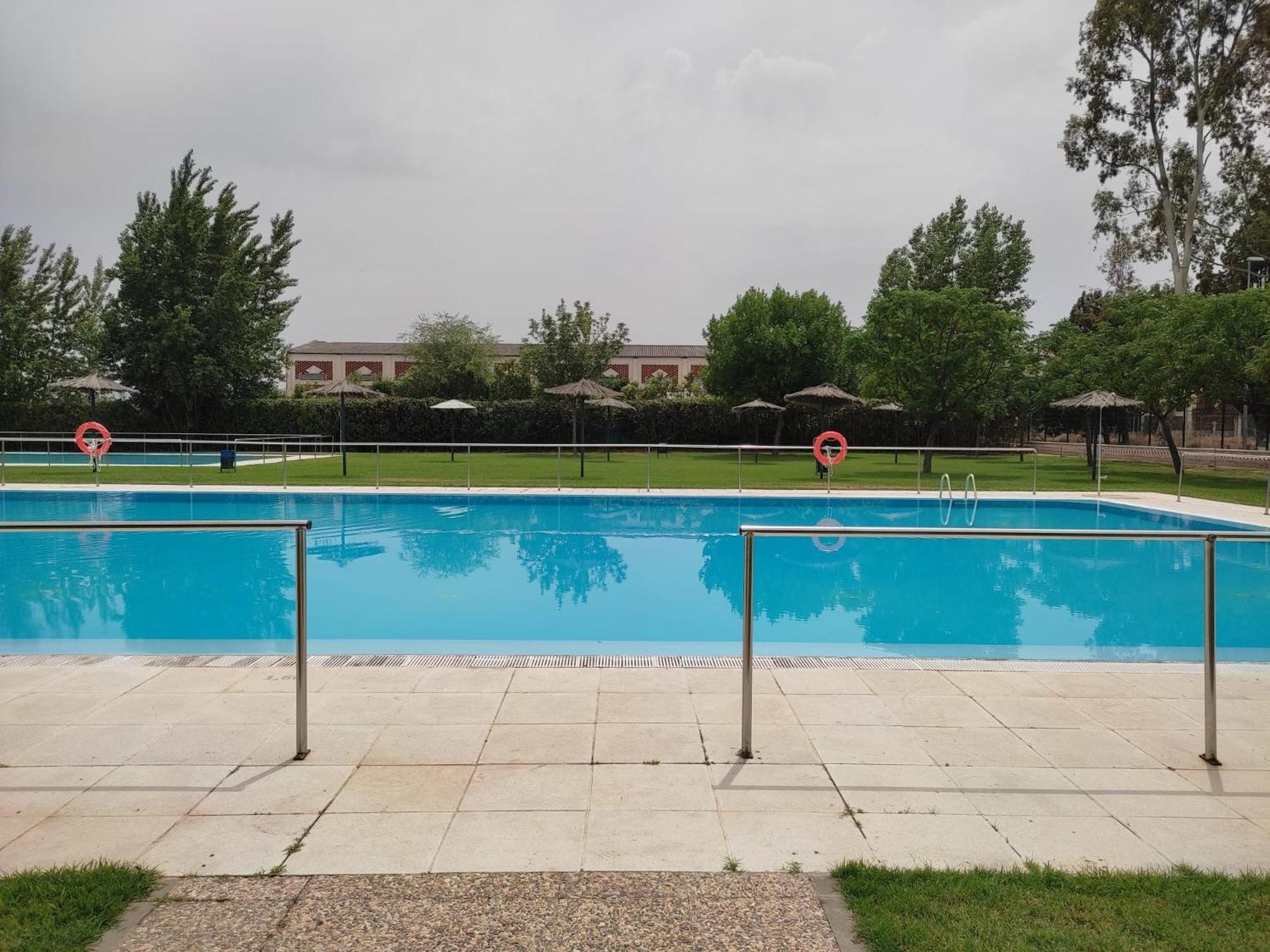 Apartamentos Turisticos Casa Morocho Alagon Del Rio 外观 照片