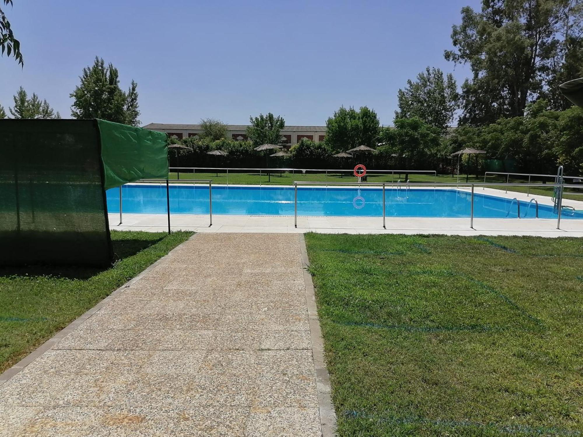 Apartamentos Turisticos Casa Morocho Alagon Del Rio 外观 照片